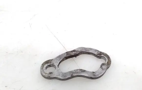Volvo XC70 Fuel Injector clamp holder 