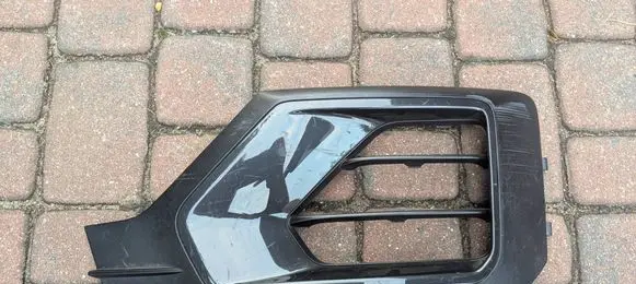 Audi Q2 - Front bumper lower grill 81A807681G 81A807681K
