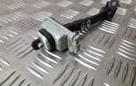 Opel Mokka Rear door check strap stopper