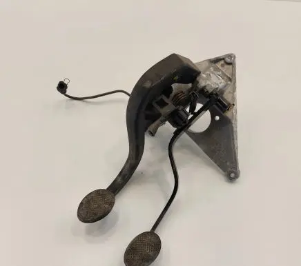Mini One - Cooper R50 - 53 Pedal assembly 1511659