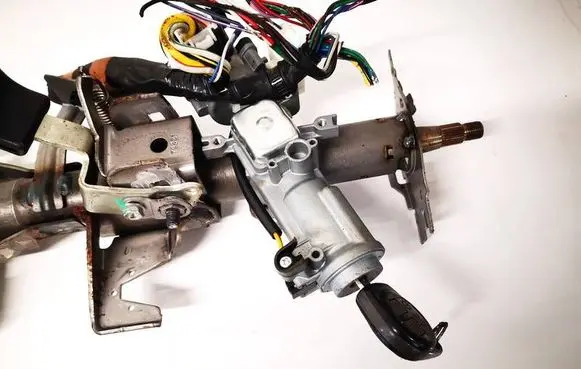 Suzuki Grand Vitara II Ignition lock 