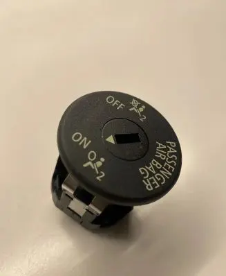 BMW 5 F10 F11 Passenger airbag on/off switch 9196895