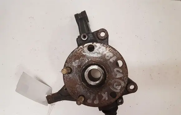Front wheel hub