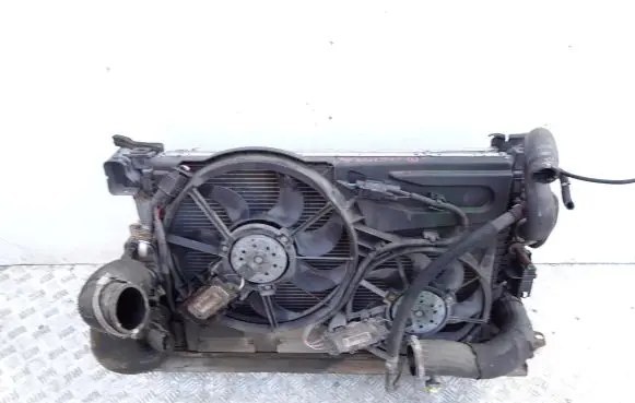 Volvo V70 Radiator set 
