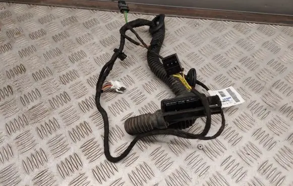 Mercedes-Benz GLA W156 X156 Rear door wiring loom A1765406008