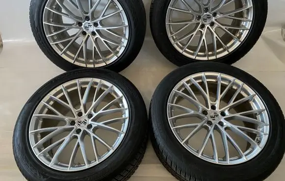 Audi Q8 R21 alloy rim 45R21