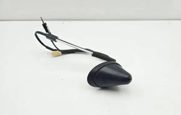 Toyota Prius (XW20) Radio antenna 