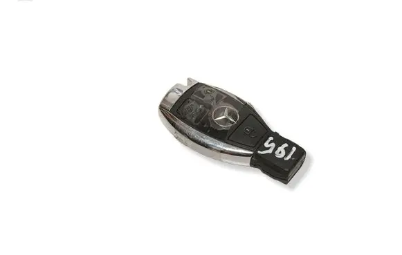 Mercedes-Benz C W205 Ignition key/card 