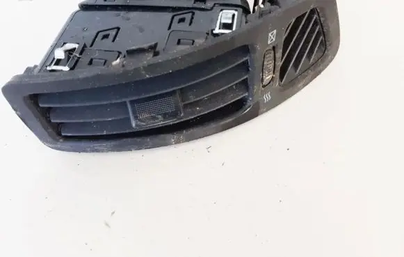 KIA Ceed Dash center air vent grill 974901h000