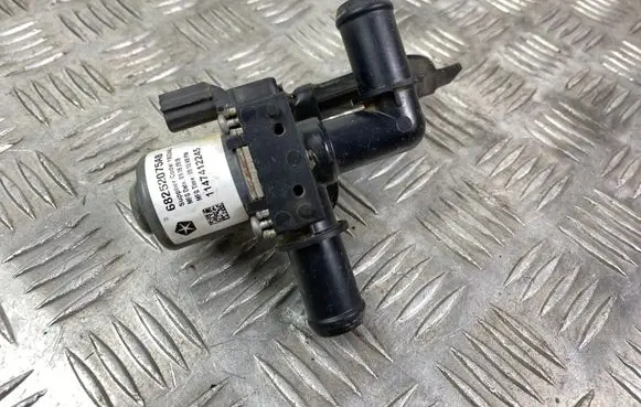 Dodge Durango Electric auxiliary coolant/water pump 68252075AB