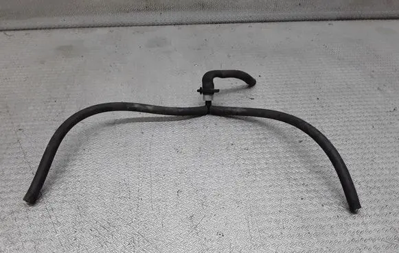 Ford Explorer Breather hose/pipe 