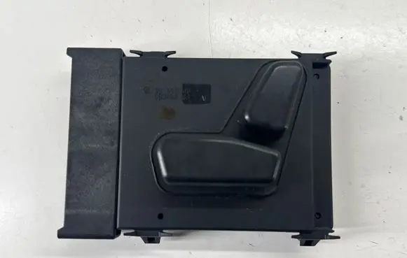 Chrysler Town u0026 Country V Seat control switch 56049433AE