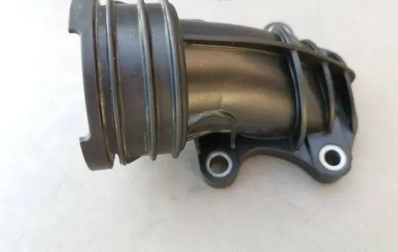 Mercedes-Benz ML W166 Engine coolant pipe/hose A2762000156 RG02
