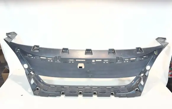 Peugeot 3008 II Front bumper upper radiator grill 9815317777