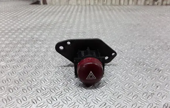 Mitsubishi Grandis Hazard light switch MR962274
