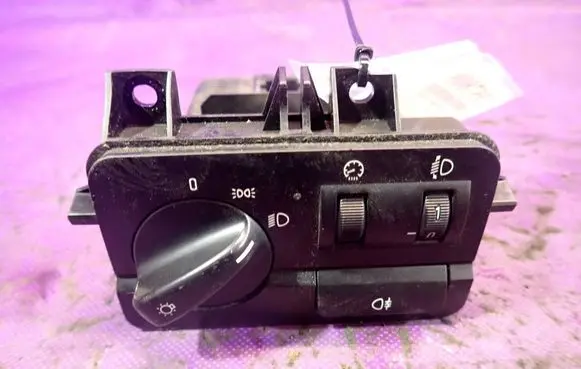 BMW 3 E36 Light switch 61316901428