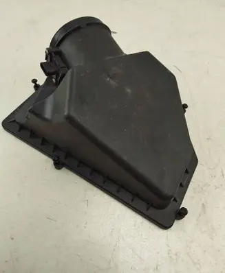 BMW X7 G07 Air filter box cover 7643301 8485041
