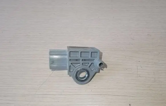 Mazda 6 Airbag deployment crash/impact sensor GDK457KC0