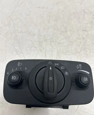 Ford Kuga II Light switch 10099412