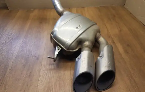 Porsche Macan (95B) Rear muffler/silencer tail pipe 95B253609F