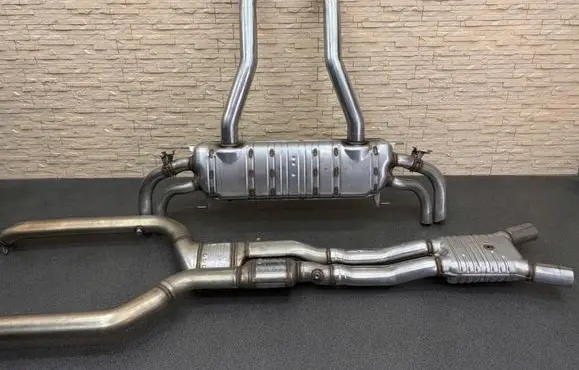 Rolls-Royce Cullinan Exhaust gas pipe 8685587