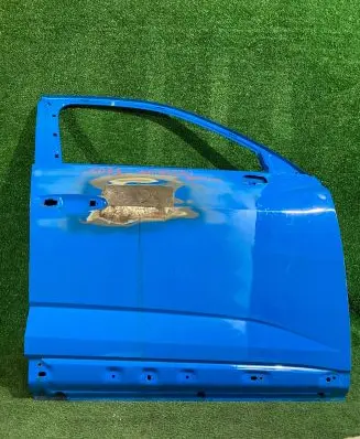 Audi Q3 F3 Front door 83F831052