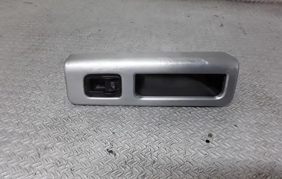 Volvo V50 Electric window control switch 30773217