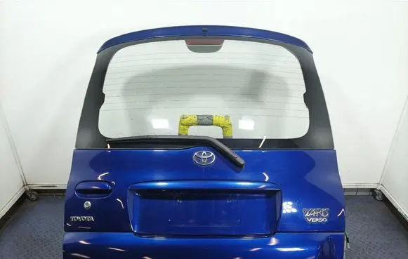 Toyota Yaris Verso Tailgate/trunk/boot lid 