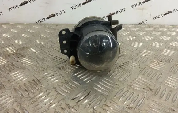 BMW 5 E60 E61 Front fog light 6910792