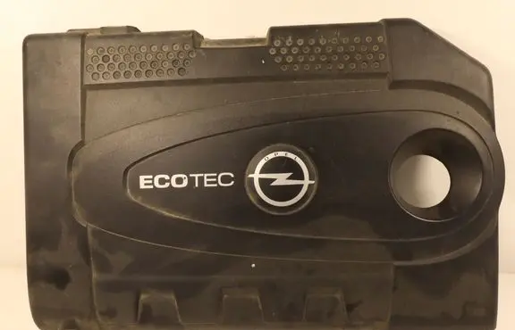 Opel Insignia A Engine cover (trim)
