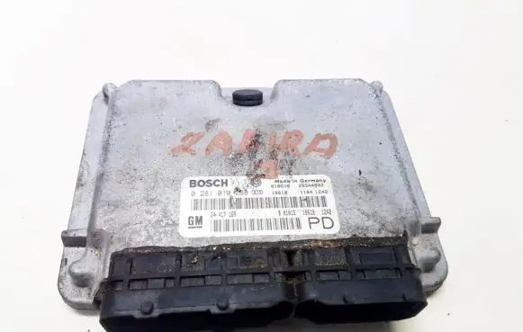 Opel Zafira A Engine control unit/module 0281010268 24417169