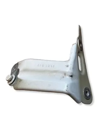 Volkswagen Golf VII Fender mounting bracket 5G0821135B 01S3913