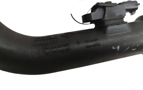Renault Megane I Coolant pipe/hose 8200201617B
