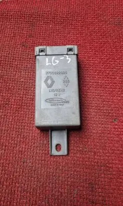 Renault Laguna I Window control relay 7700822928