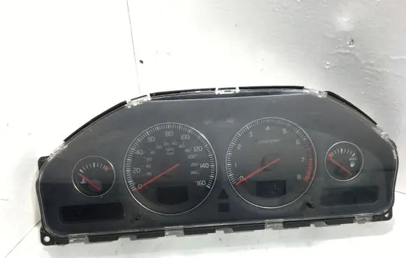 Volvo S60 Speedometer (instrument cluster) 30682282