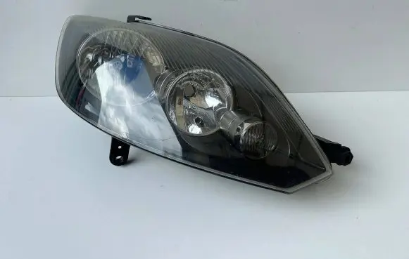 Volkswagen Golf Plus Headlights/headlamps set 5M1941006G
