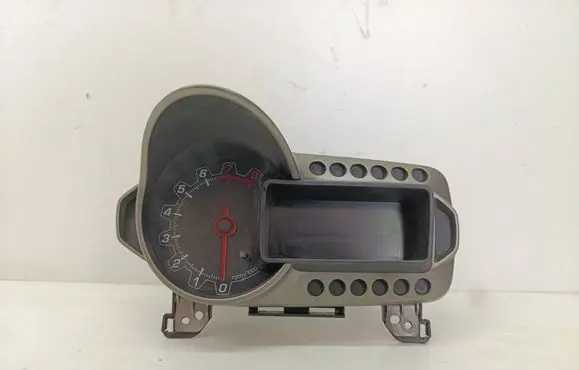 Chevrolet Aveo Speedometer (instrument cluster) 95471171