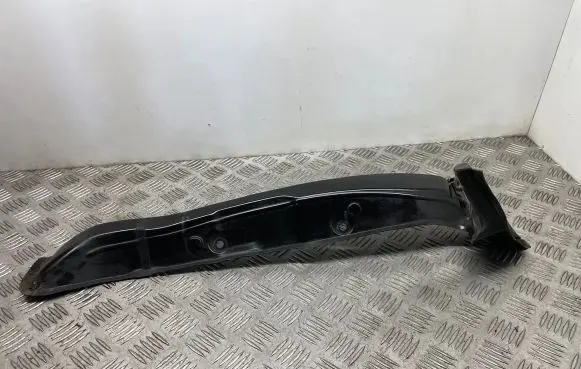 Audi A7 S7 4G Fender end trim 4G8821112A