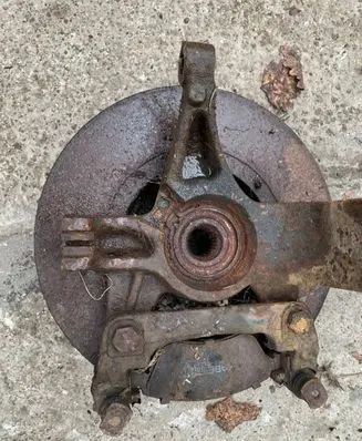 Renault Megane II Front wheel hub spindle knuckle