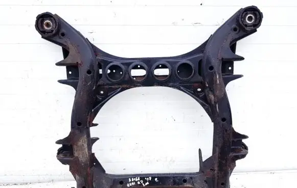 Audi Q7 4L Front subframe