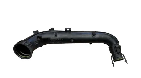 Volkswagen PASSAT B8 Intercooler hose/pipe 04E145673P