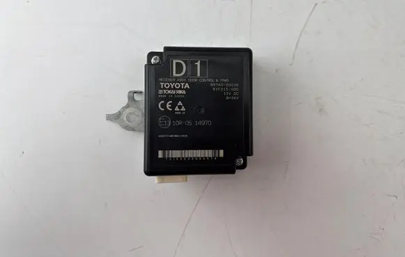 Toyota Yaris XP210 Door central lock control unit/module 897A00D030 10R0514970