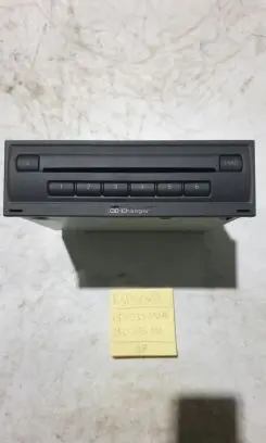 Audi A6 S6 C6 4F CD/DVD changer 4F0035110A