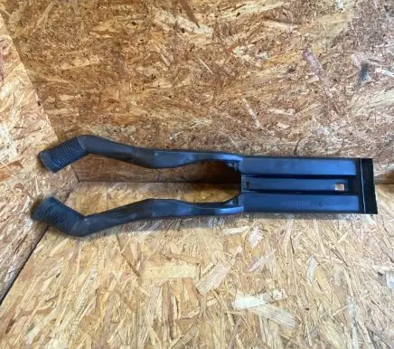 Mercedes-Benz S W126 Cabin air duct channel 1268310646