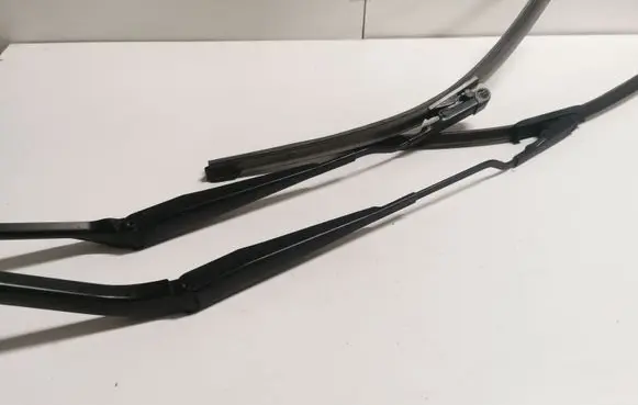 Ford Mustang V Windshield/front glass wiper blade AR3317B589AC AR3317C495AC