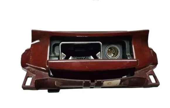 Ashtray (front)