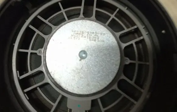 Peugeot 208 I Rear door speaker 9803506380