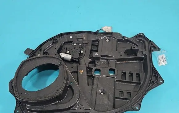 Front door window regulator with motor