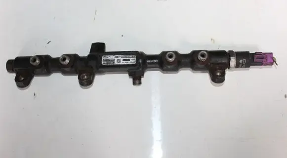 Ford Mondeo Mk III Fuel main line pipe 2S7Q9D280AC