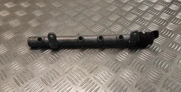 Mercedes-Benz R W251 Fuel main line pipe A6420700495 A6110780449 0281002494